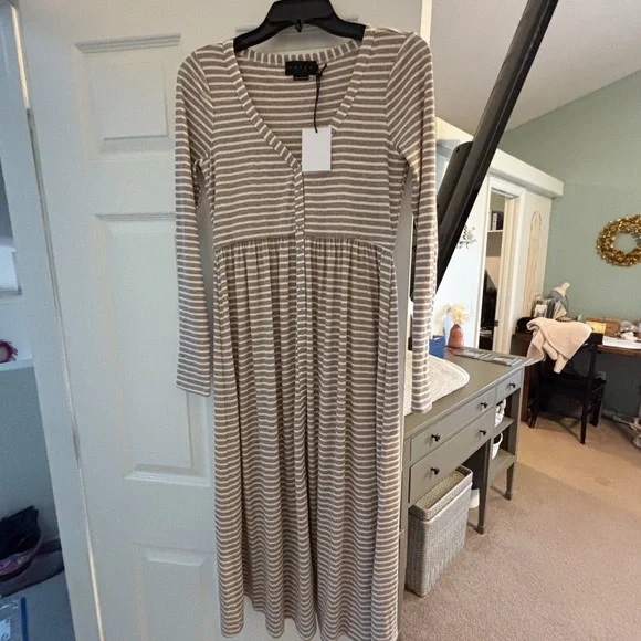 Hatch The Softest Rib Nursing Dress - Picture 2 of 4